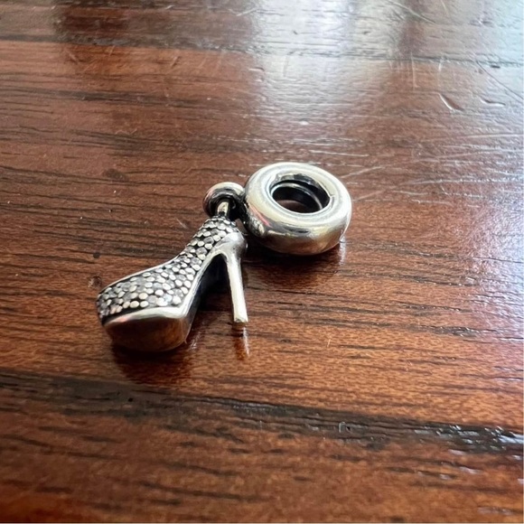 Brand NEW Authentic Pandora Pavé Stiletto Shoe Dangle Charm Jewelry S925 ALE - Picture 6 of 8